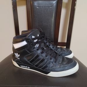 Men's Adidas HighTop Shoe